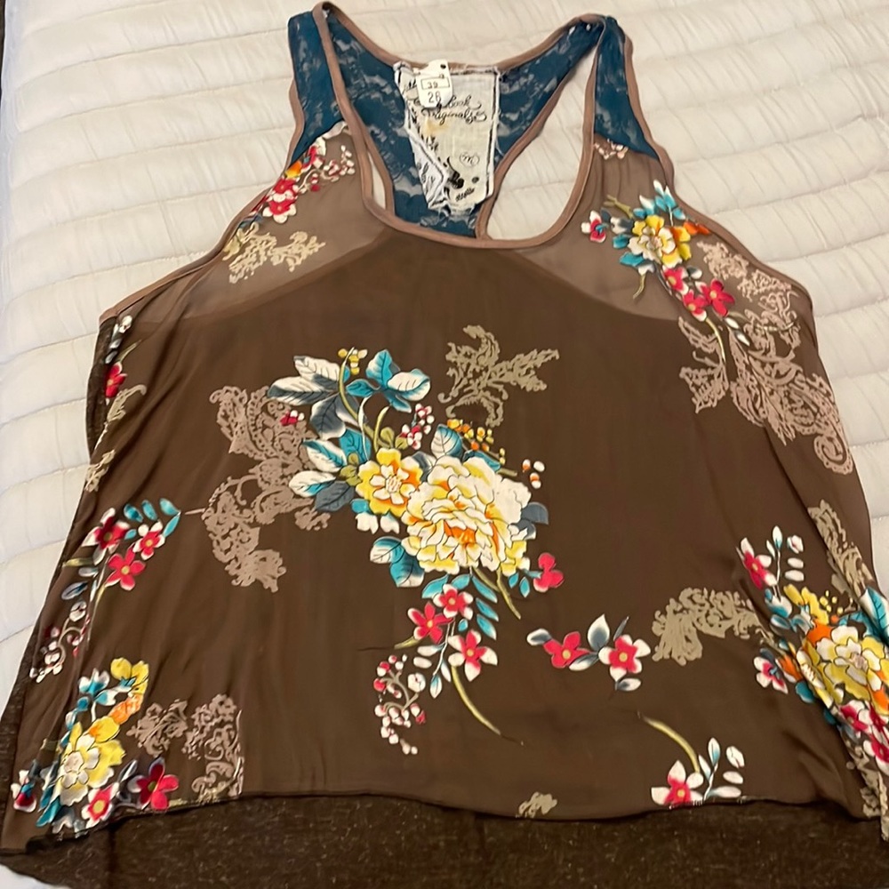 Anthropologie Scrapbook Originals medium flowy floral and lace tank.